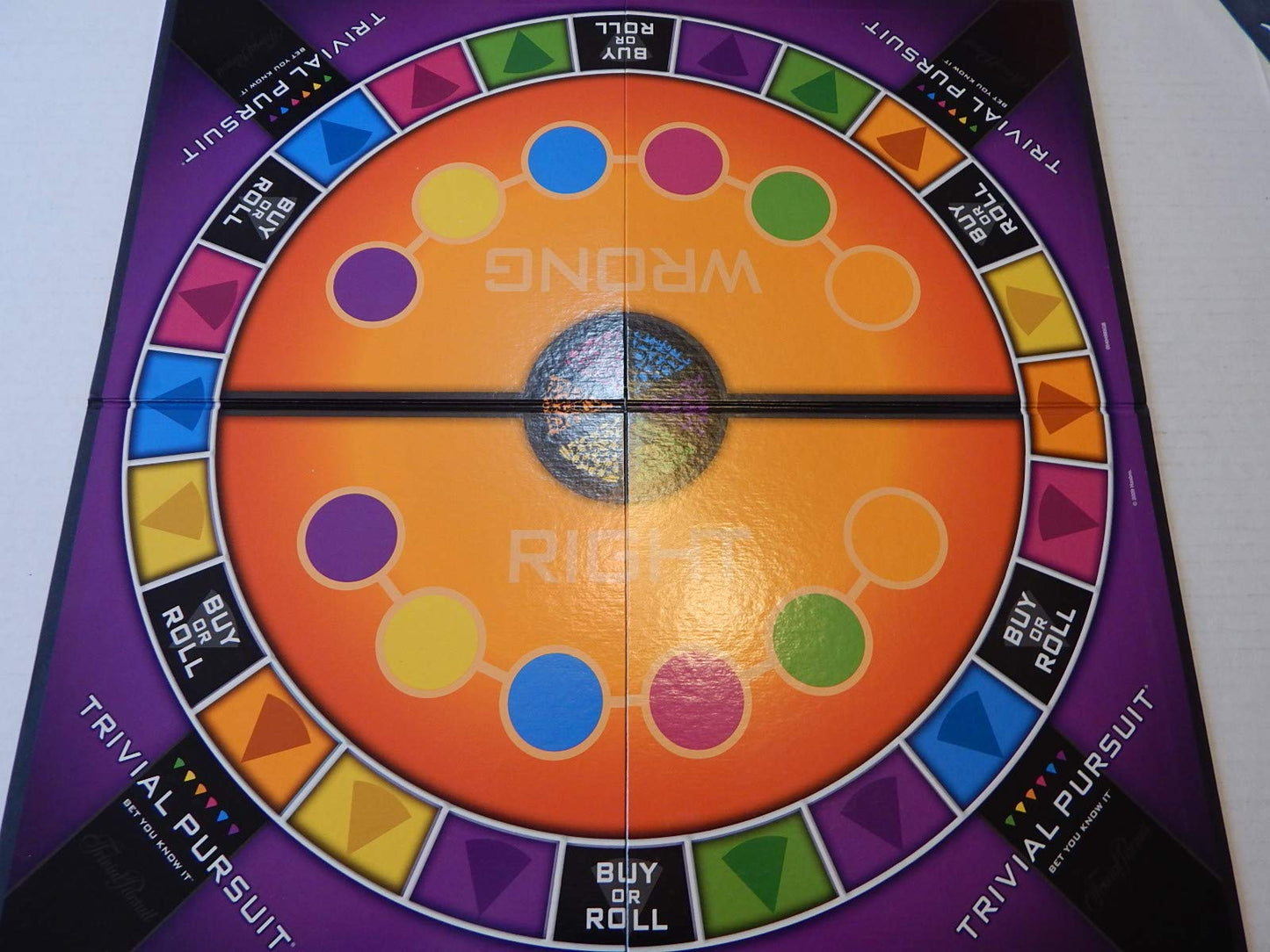 Trivial Pursuit Bet You Know It