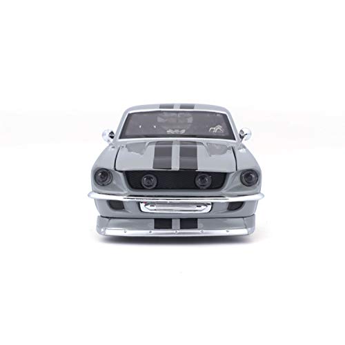 Maisto 1:24 Scale AS 1967 Ford Mustang GT Diecast Vehicle (Color may vary)
