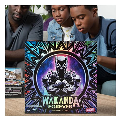 Marvel Wakanda Forever, Black Panther Dice-Rolling Game for Families, Teens and Adults