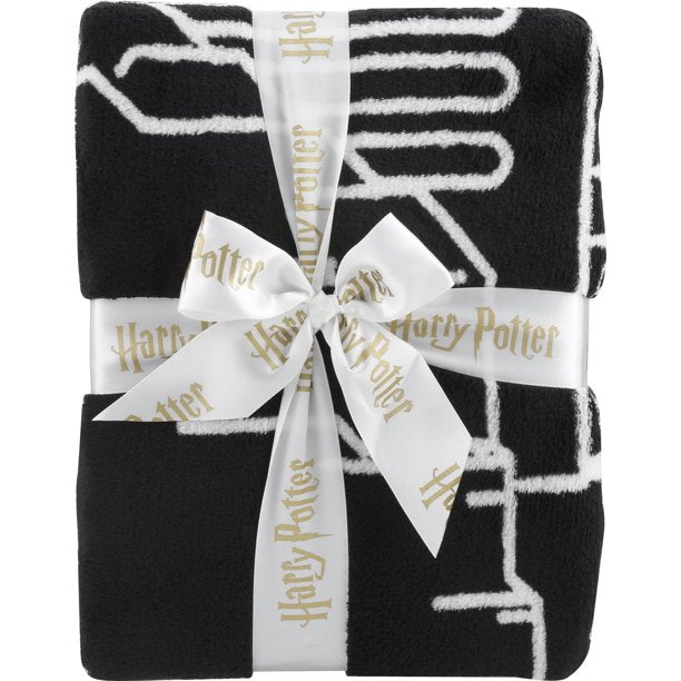 Wizarding World Harry Potter Hogwarts Plush Blanket 60X90