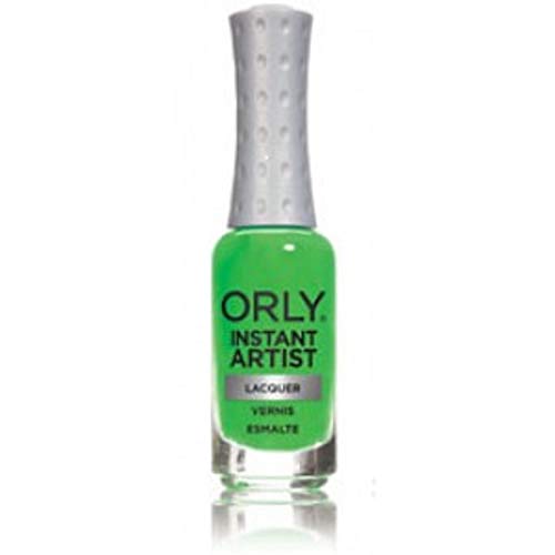 Close view of the green nail art lacquer bottle with its fine brush cap
