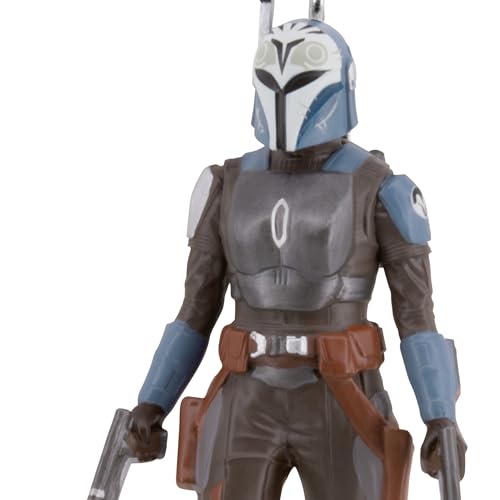 Close-up of the warrior's blue and white helmet and silver chest armour