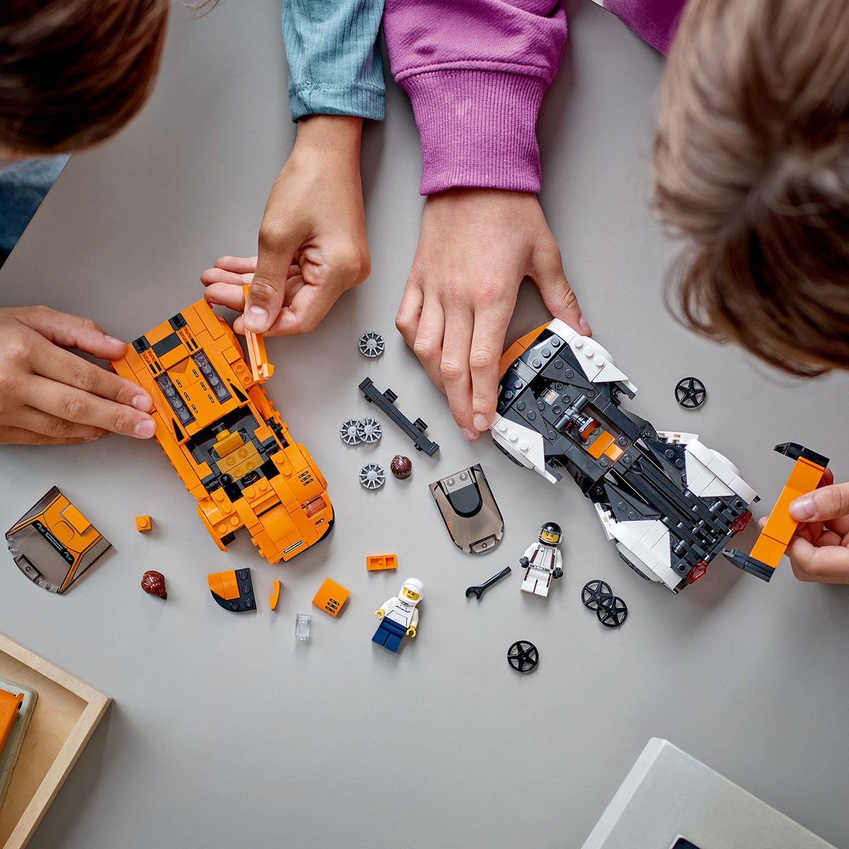 LEGO Speed Champions McLaren Solus GT & McLaren F1 LM 76918