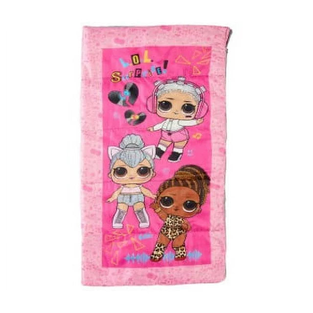 Pink sleeping bag printed with three fashion dolls and hearts