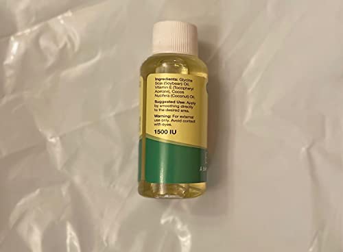 Back of the vitamin E oil bottle with ingredients and 1500 IU