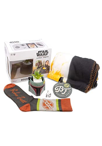 Boba Fett box contents: socks, helmet planter, luggage tag and fleece throw