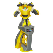 Load image into Gallery viewer, Transformers Battle Masters Bumblebee Figure
