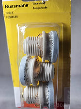 Load image into Gallery viewer, Bussmann 125 volts Time Delay Plug Fuse 3 pk
