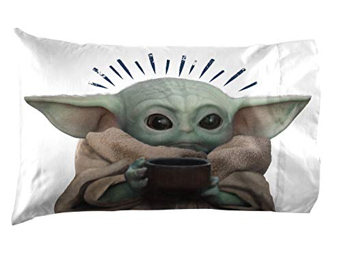 Pillowcase with Grogu holding a cup in both hands