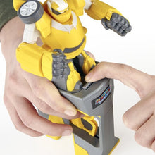 Load image into Gallery viewer, Transformers Battle Masters Bumblebee Figure
