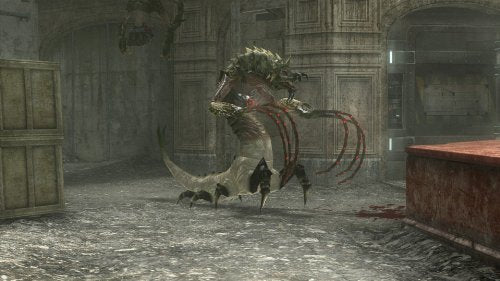 MorphX gameplay: a large clawed alien creature in a stone hall