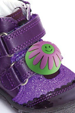 Load image into Gallery viewer, InSite CRF104 Smiley Flower Child Locator with Parent Transmitter
